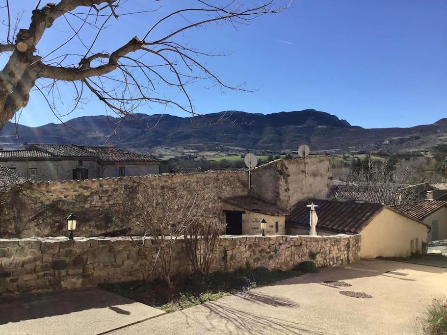 Gite Confortable Village Medieval Sainte-Jalle Baronnies Provencales Exteriör bild