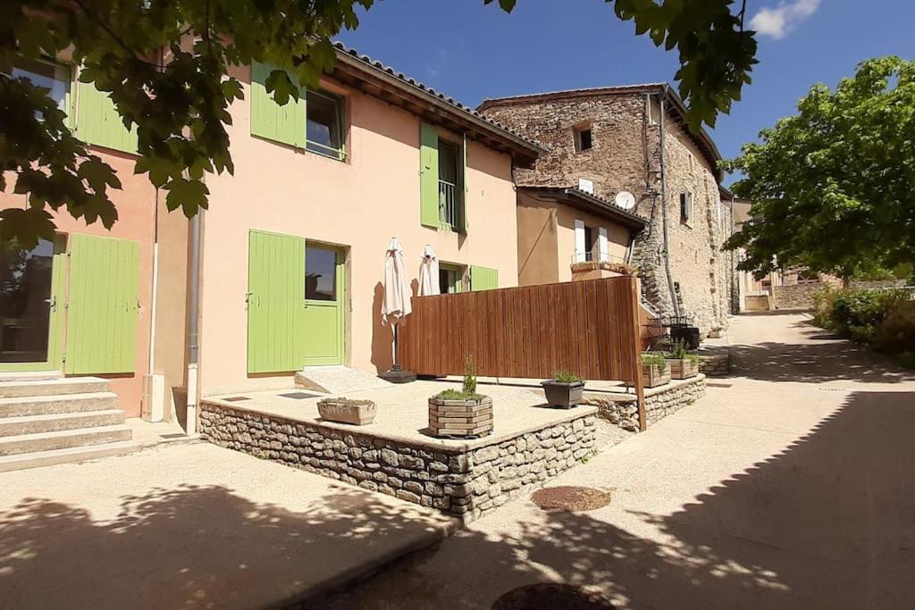 Gite Confortable Village Medieval Sainte-Jalle Baronnies Provencales Exteriör bild